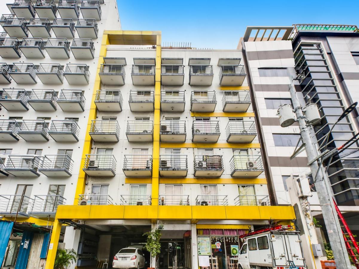 Oyo 893 Dian Suites Makati Manila Exteriör bild
