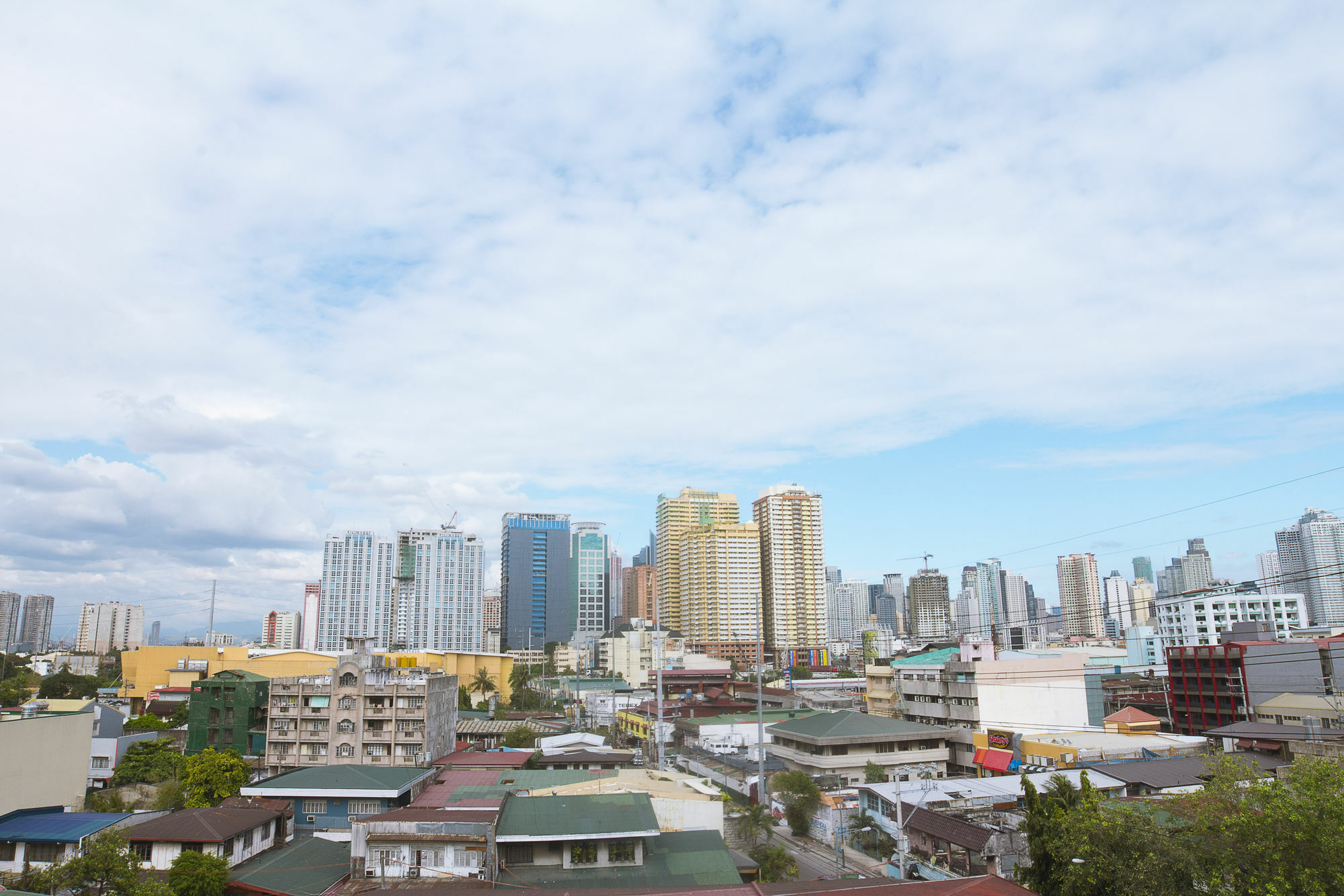 Oyo 893 Dian Suites Makati Manila Exteriör bild
